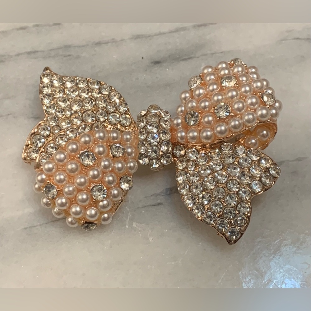 Pearl and Crystal Bow Brooch/Pin